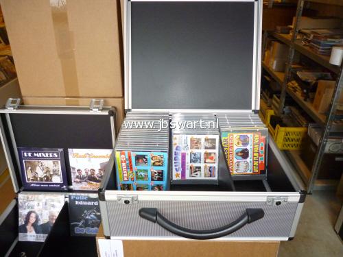Afbeelding bij: JB SWart-Aluminium -cd koffer - JB SWart-Aluminium -cd koffer-de en